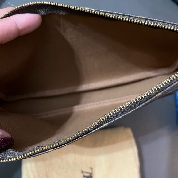 ‼️sold‼️Louis Vuitton Pochette Accessories - Picture 4 of 16